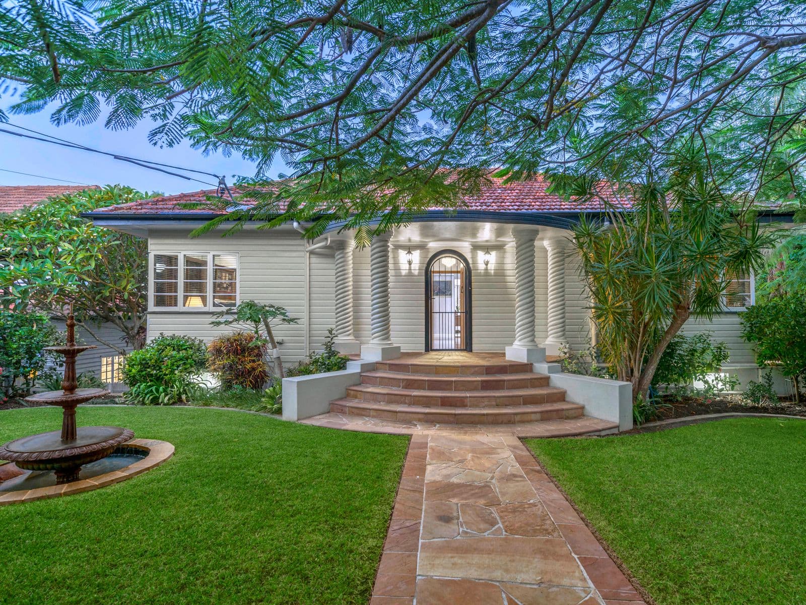 11 Keera Street, Coorparoo QLD 4151, Coorparoo - Thumbnail 2