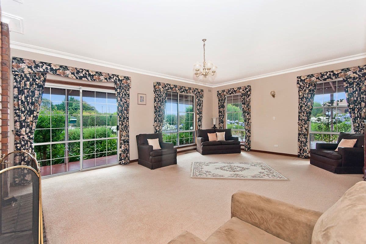 6 Tarhook Road, Warrnambool VIC 3280, Warrnambool - Thumbnail 2
