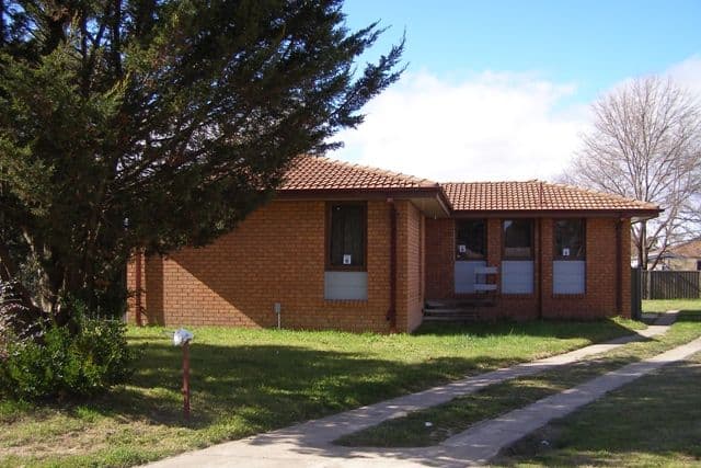 4 Tasha Place, ORANGE NSW 2800, Orange - Image 1