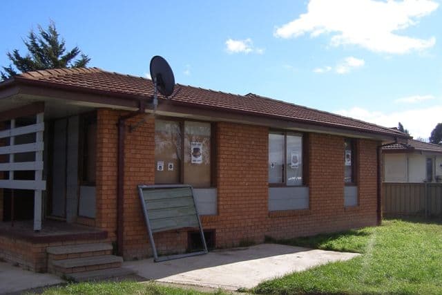 4 Tasha Place, ORANGE NSW 2800, Orange - Thumbnail 2