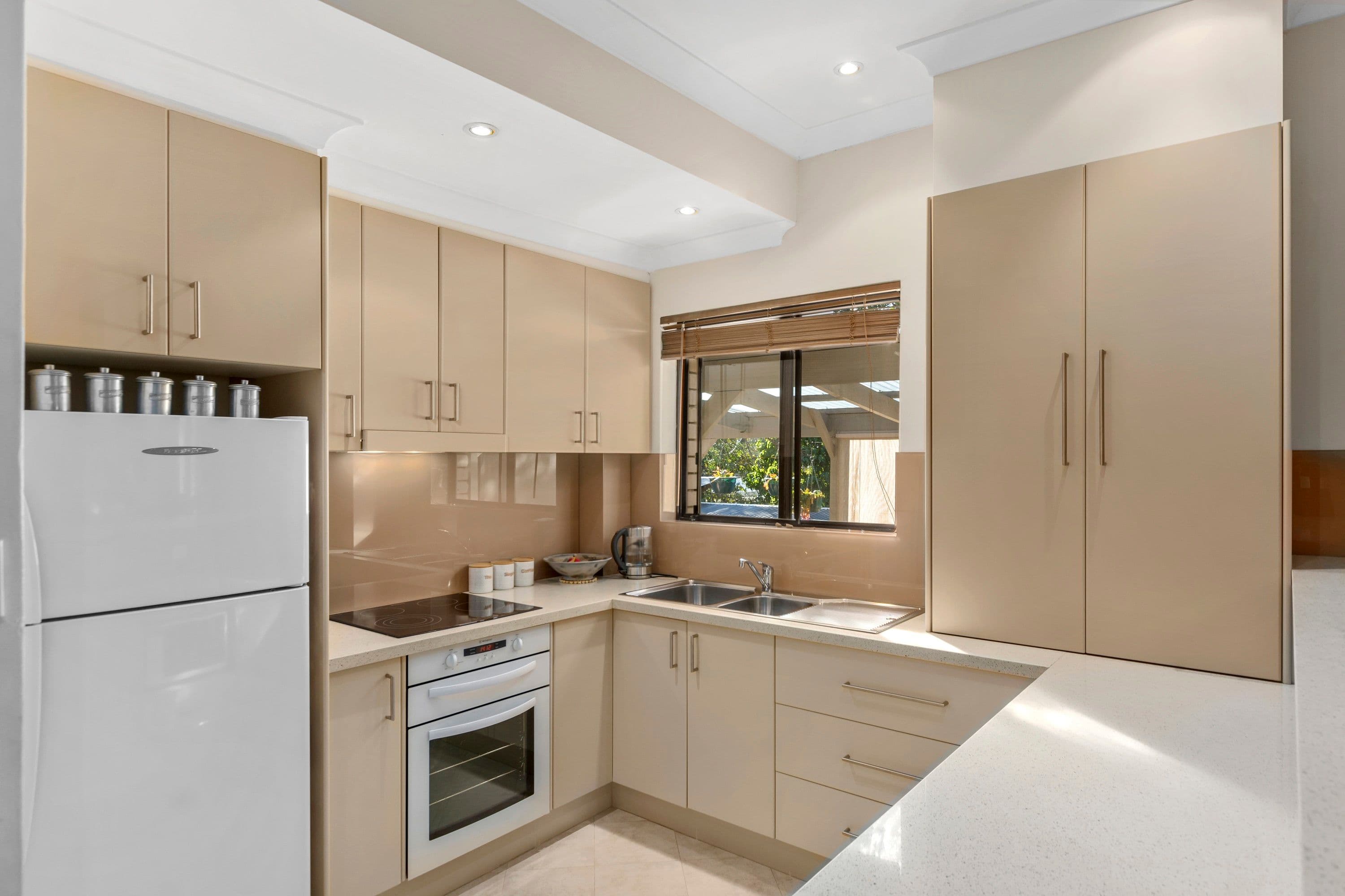 43 Thompson Street, Woonona NSW 2517, Woonona - Thumbnail 2