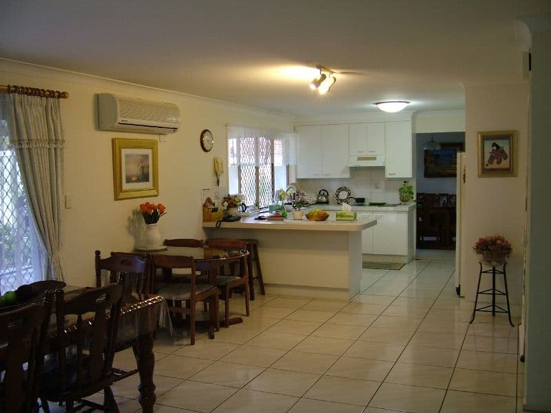 21 MAYWOOD Street, CALAMVALE QLD 4116, Calamvale - Thumbnail 3