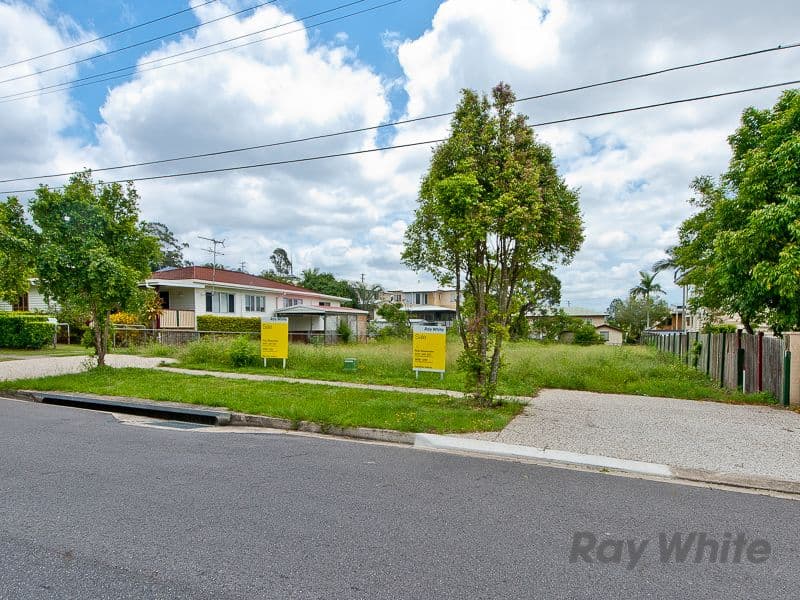 77 Gizerah Street, Mitchelton QLD 4053, Mitchelton - Thumbnail 2