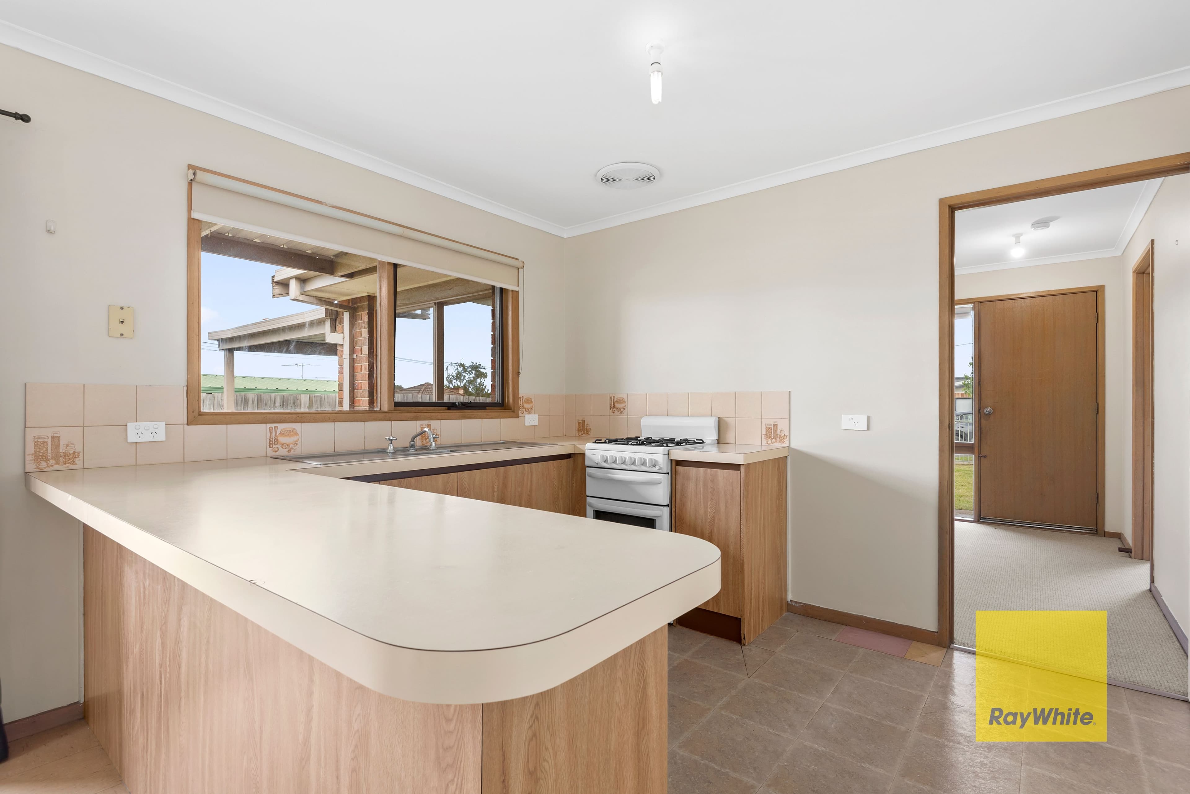 2 Cornish Avenue, Belmont VIC 3216, Belmont - Thumbnail 4