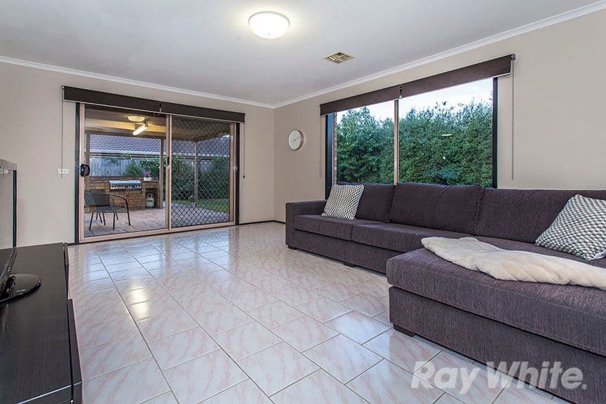 38 Dandelion Drive, Rowville VIC 3178, Rowville - Thumbnail 4