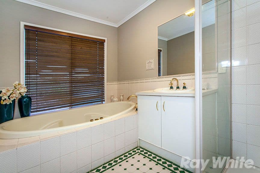 38 Dandelion Drive, Rowville VIC 3178, Rowville - Thumbnail 6