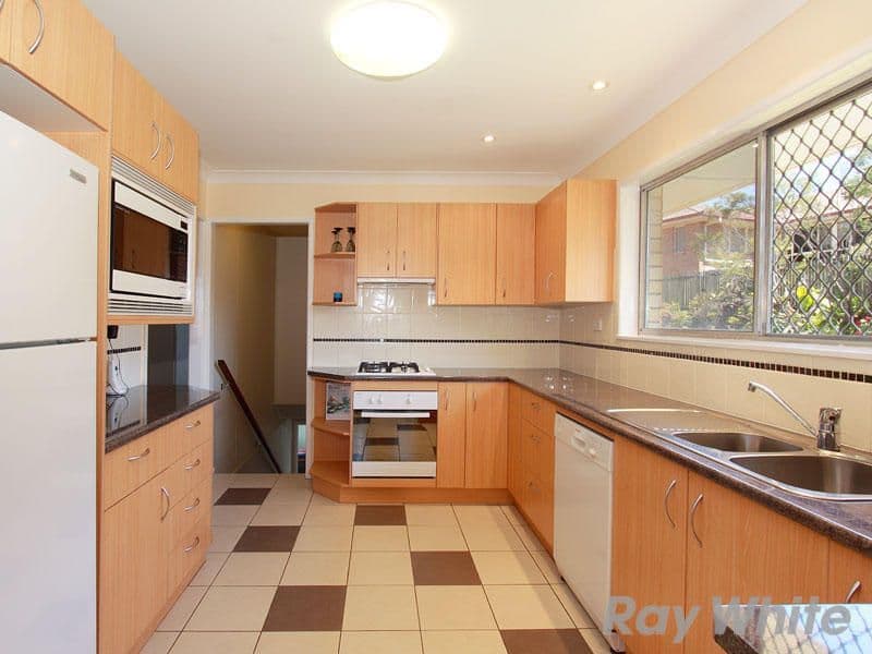 24 Mccubbins Street, EVERTON PARK QLD 4053, Everton Park - Thumbnail 2
