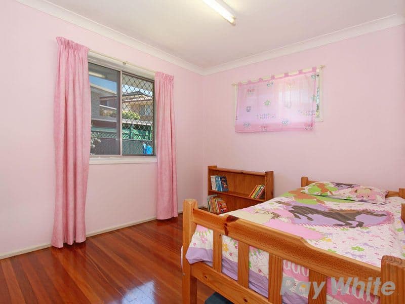 24 Mccubbins Street, EVERTON PARK QLD 4053, Everton Park - Thumbnail 7