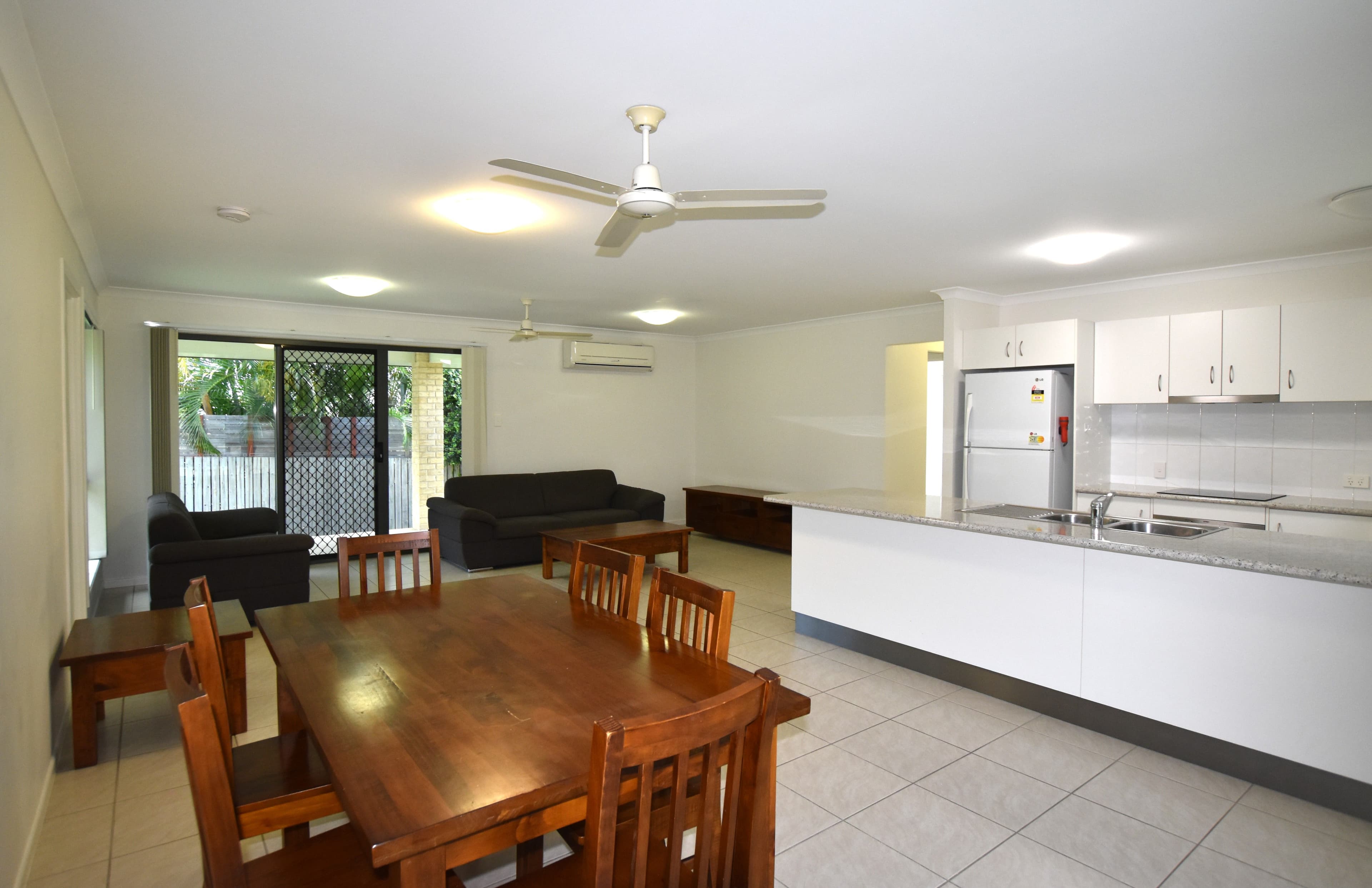 28 Briffney Street, Kirkwood QLD 4680, Kirkwood - Thumbnail 5