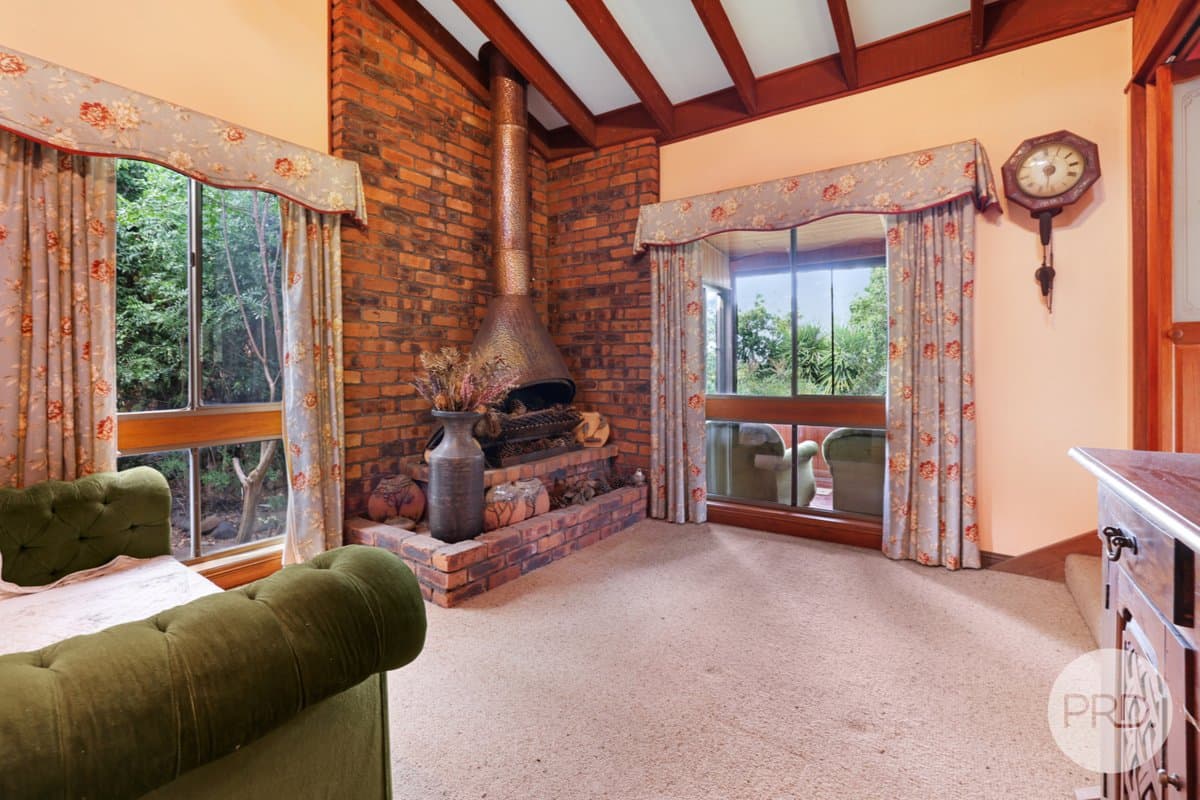 11 Jacaranda Place, TAMWORTH NSW 2340, Tamworth - Thumbnail 5