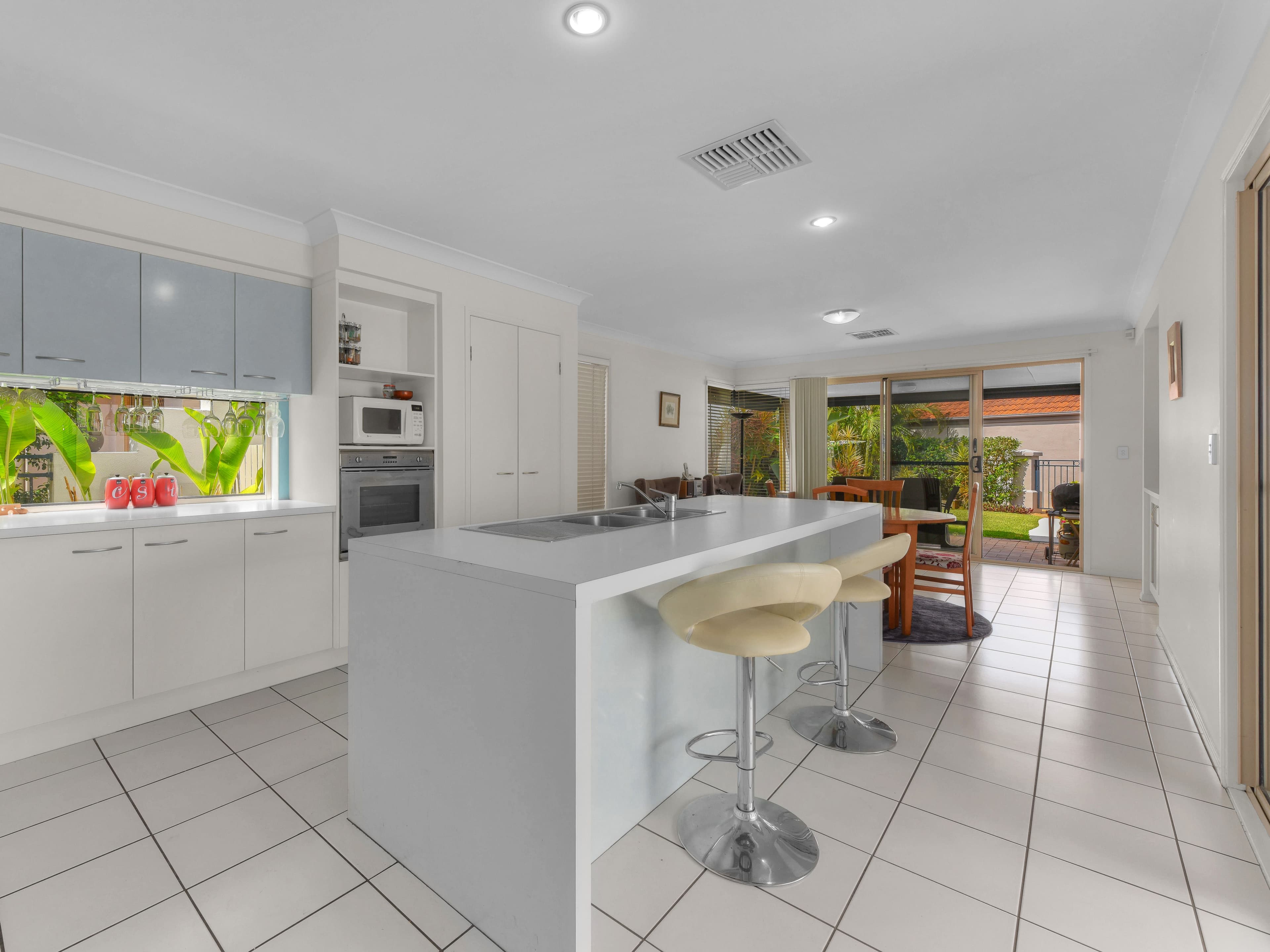 89 Coutts Street, Bulimba QLD 4171, Bulimba - Thumbnail 6