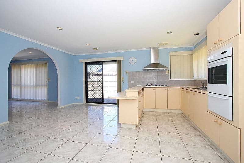 53  Carlisle Street, EPPING VIC 3076, Epping - Thumbnail 2