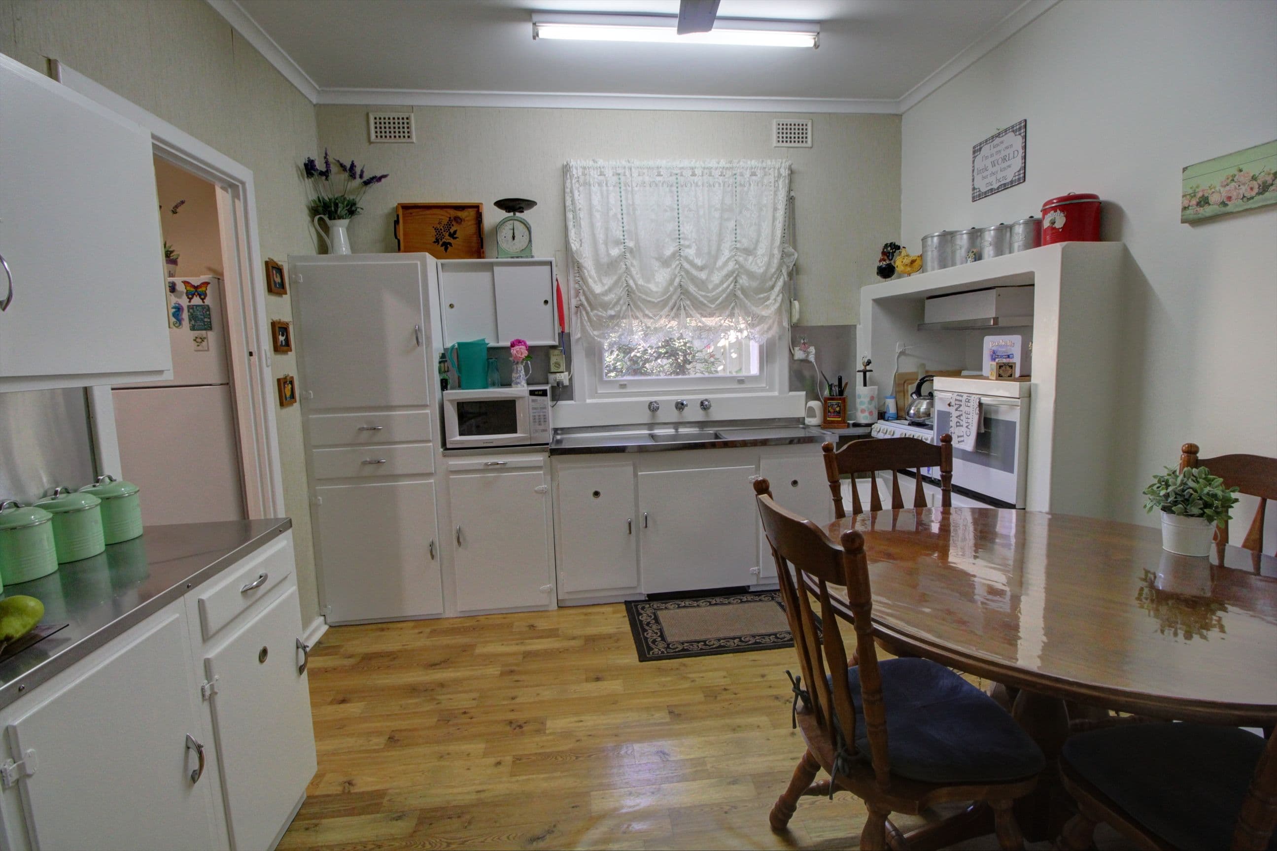 22 Gilbert Street, Berri SA 5343, Berri - Thumbnail 2