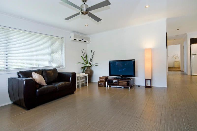 14 Deagon Drive, RUNAWAY BAY QLD 4216, Runaway Bay - Thumbnail 5