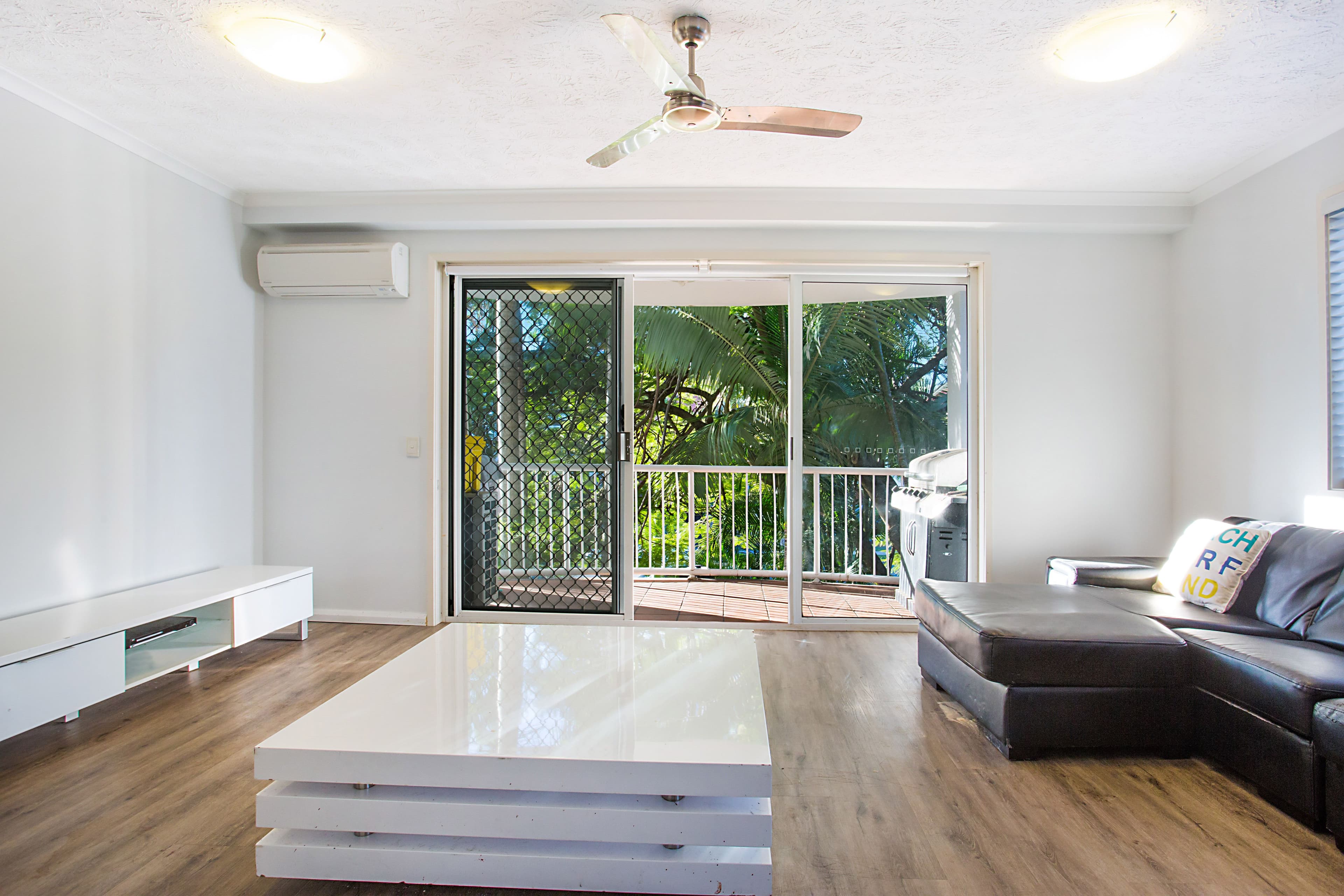 7 'Blue Haven Palms' 32 Second Avenue, Broadbeach QLD 4218, Broadbeach - Image 1