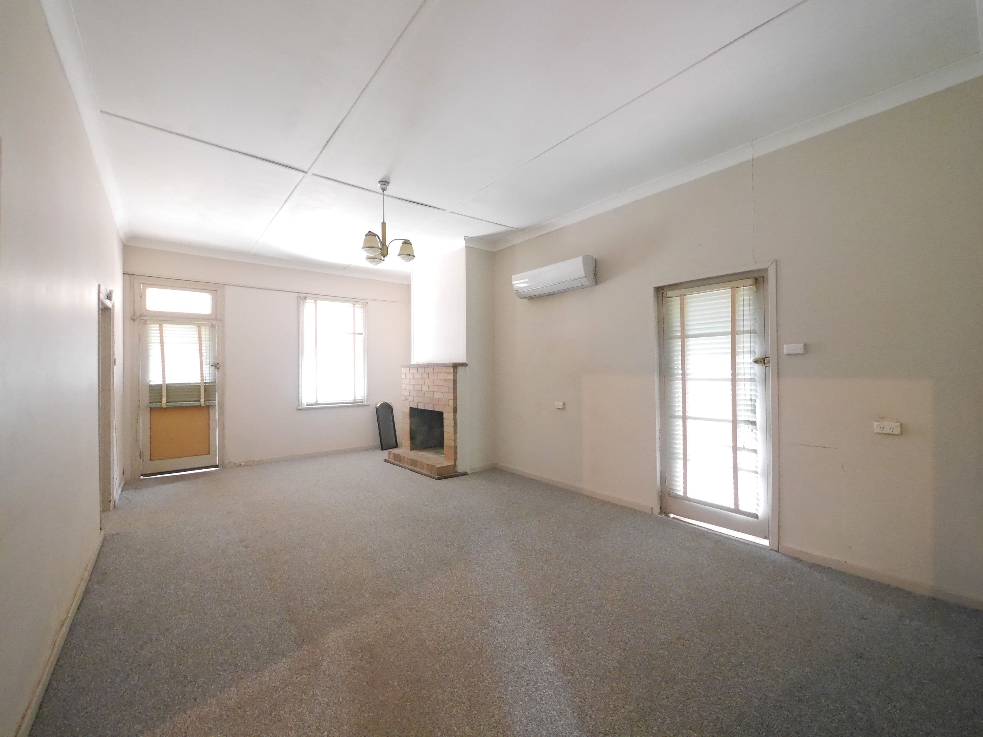 23 Keswick Street, Cowra - Thumbnail 4