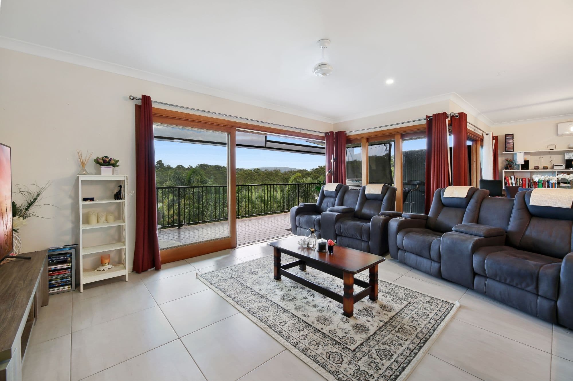 8 Caprice Street, Bonogin QLD 4213, Bonogin - Thumbnail 3