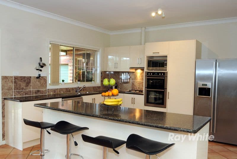 23 Fairway Drive, ROWVILLE VIC 3178, Rowville - Thumbnail 2