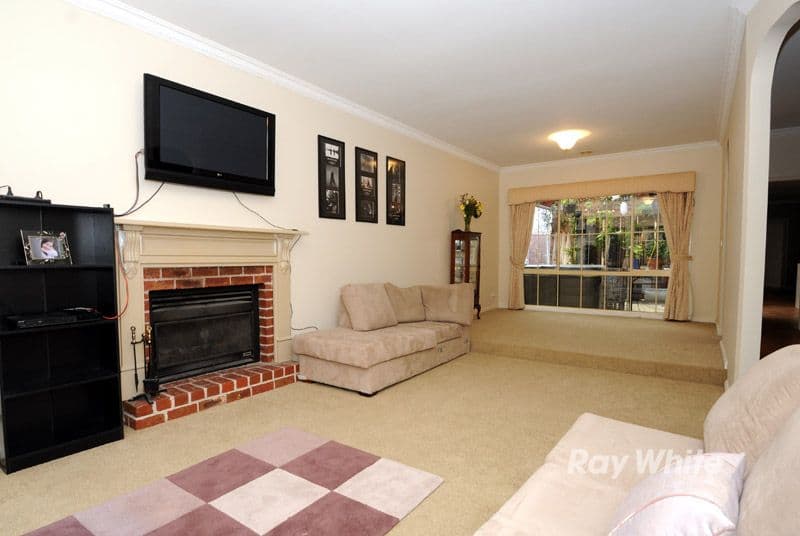 23 Fairway Drive, ROWVILLE VIC 3178, Rowville - Thumbnail 4
