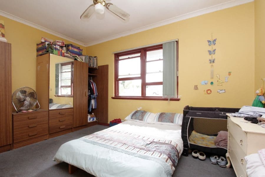4 Tighe Street, CLOVERDALE WA 6105, Cloverdale - Thumbnail 4