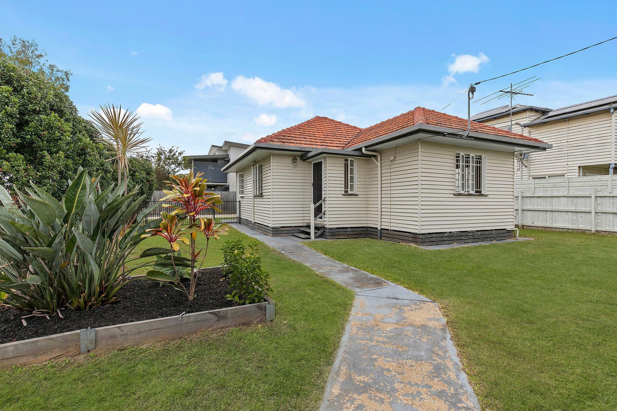 24 Edgar Street, Northgate QLD 4013, Northgate - Thumbnail 2