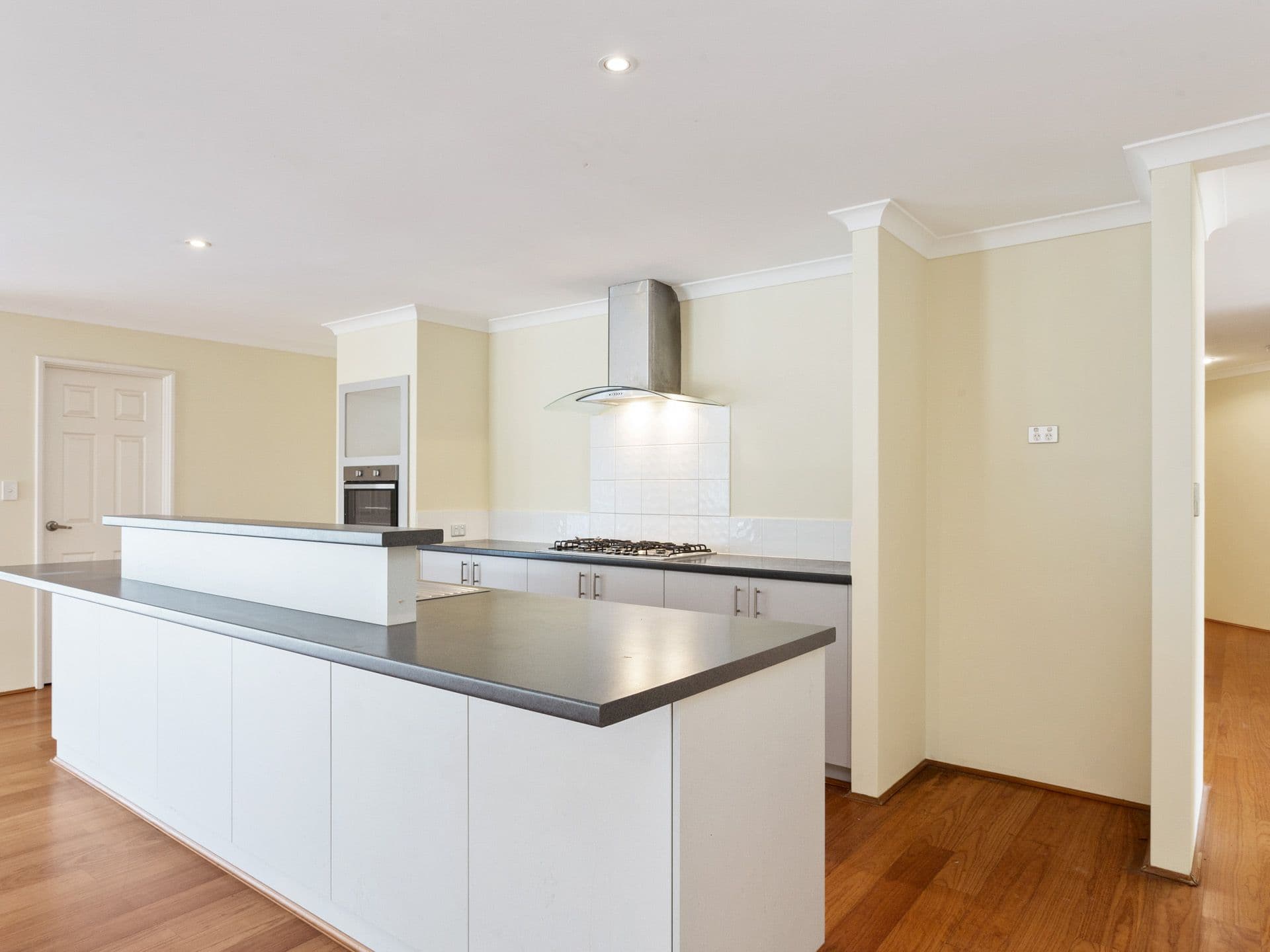 13 Barclay Way, Piara Waters WA 6112, Piara Waters - Thumbnail 6