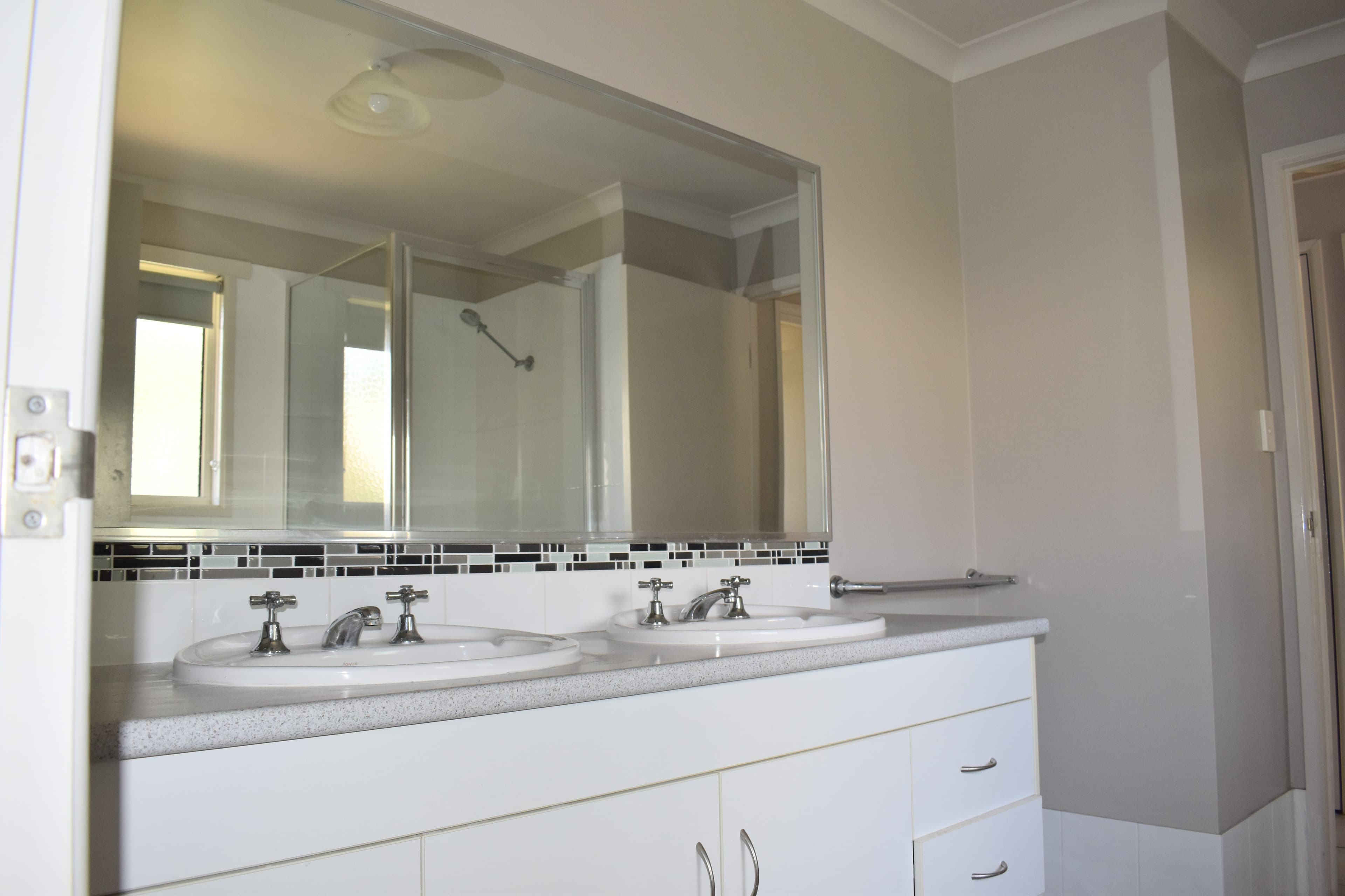 7 Louisa Court, Emerald QLD 4720, Emerald - Thumbnail 6