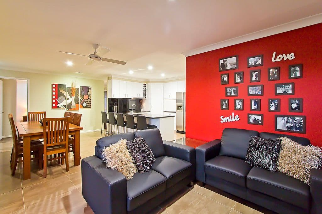 77 Casuarina Drive, ELANORA QLD 4221, Elanora - Thumbnail 7