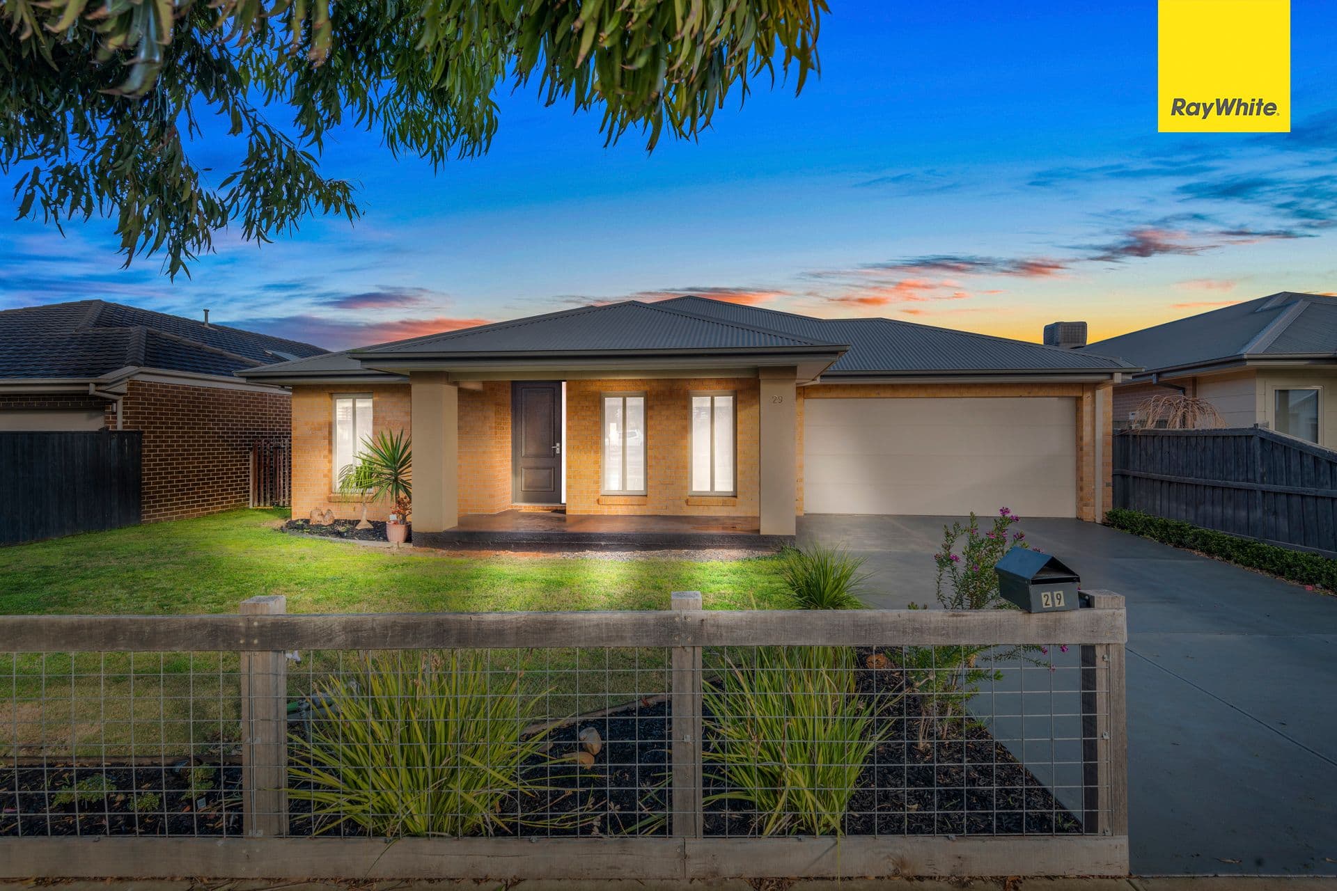 29 Benalla Avenue, Eynesbury VIC 3338, Eynesbury - Image 1