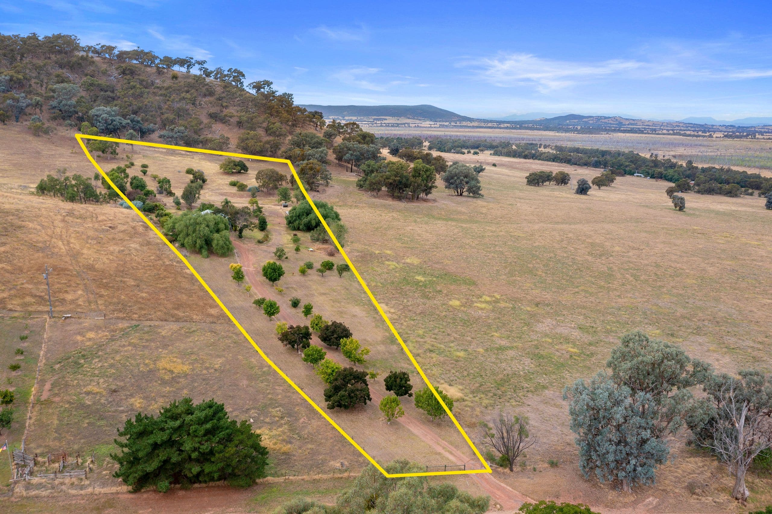 72 Bowcher Road, Chesney Vale VIC 3725, Chesney Vale - Thumbnail 2