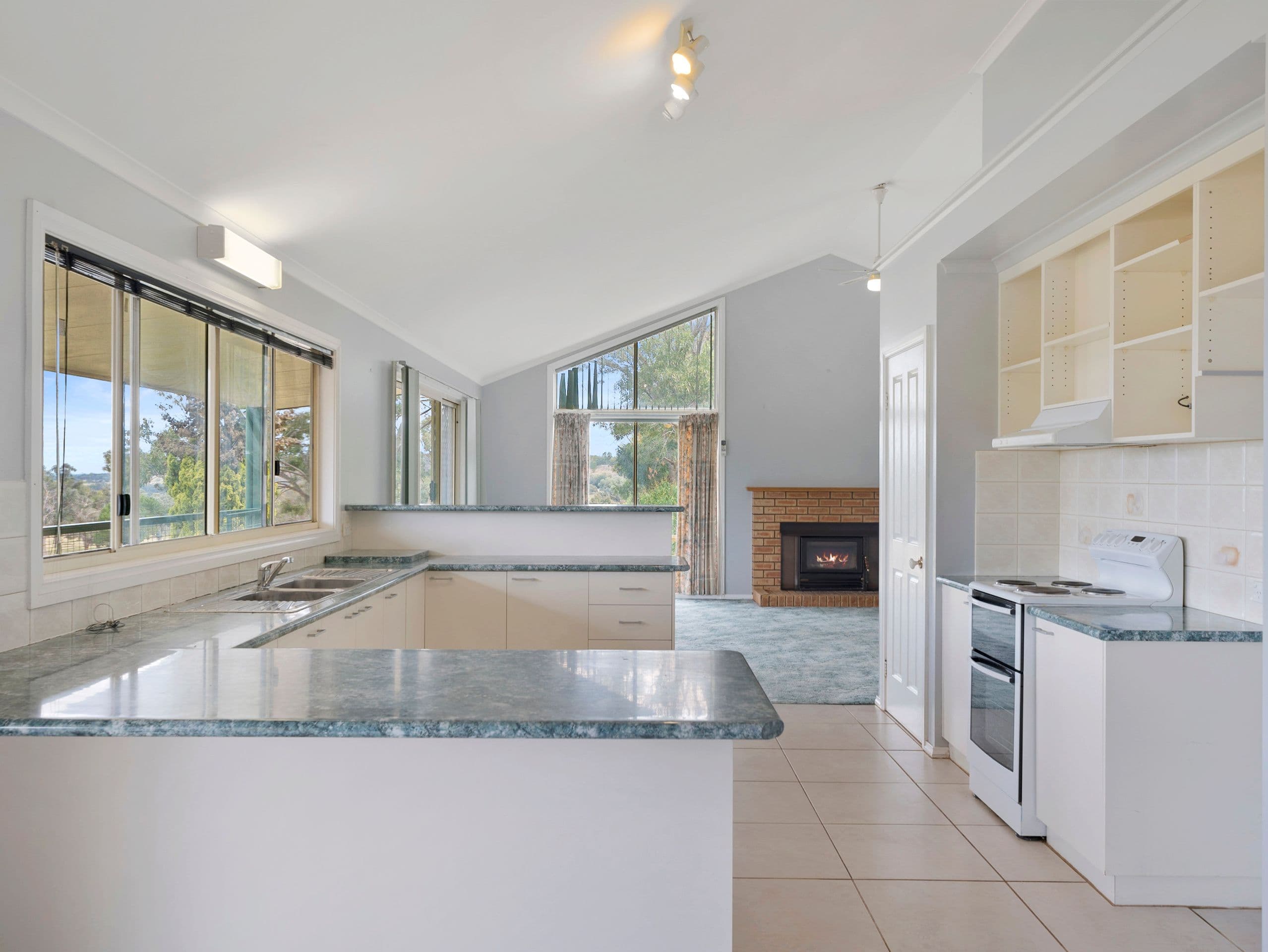 72 Bowcher Road, Chesney Vale VIC 3725, Chesney Vale - Thumbnail 4