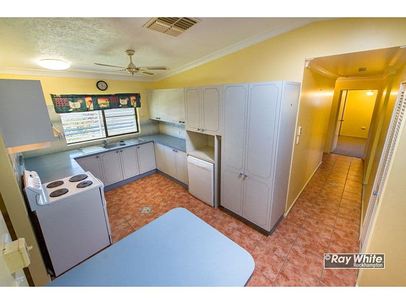 10 Pummell Street, Norman Gardens QLD 4701, Norman Gardens - Thumbnail 5
