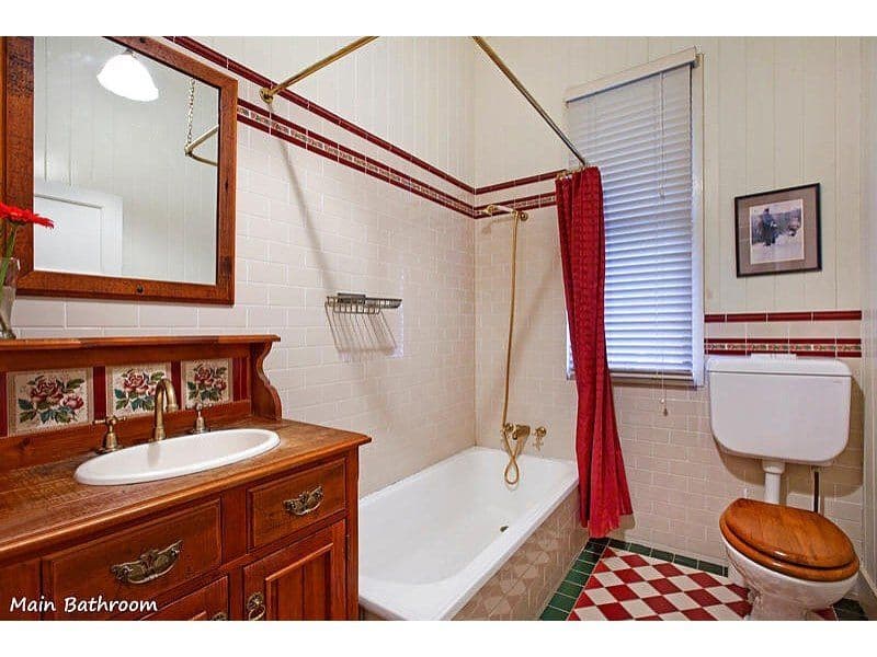 25 Martha Street, CAMP HILL QLD 4152, Camp Hill - Thumbnail 7
