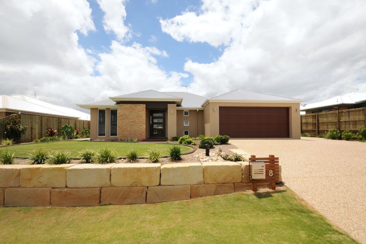 8 Bennett Street, KLEINTON QLD 4352, Kleinton - Image 1