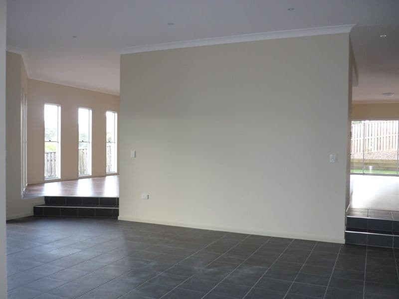 3 Skyvine Court, Upper Coomera QLD 4209, Upper Coomera - Thumbnail 2