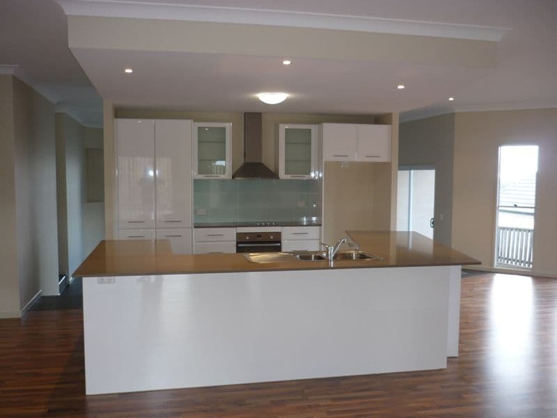 3 Skyvine Court, Upper Coomera QLD 4209, Upper Coomera - Thumbnail 4