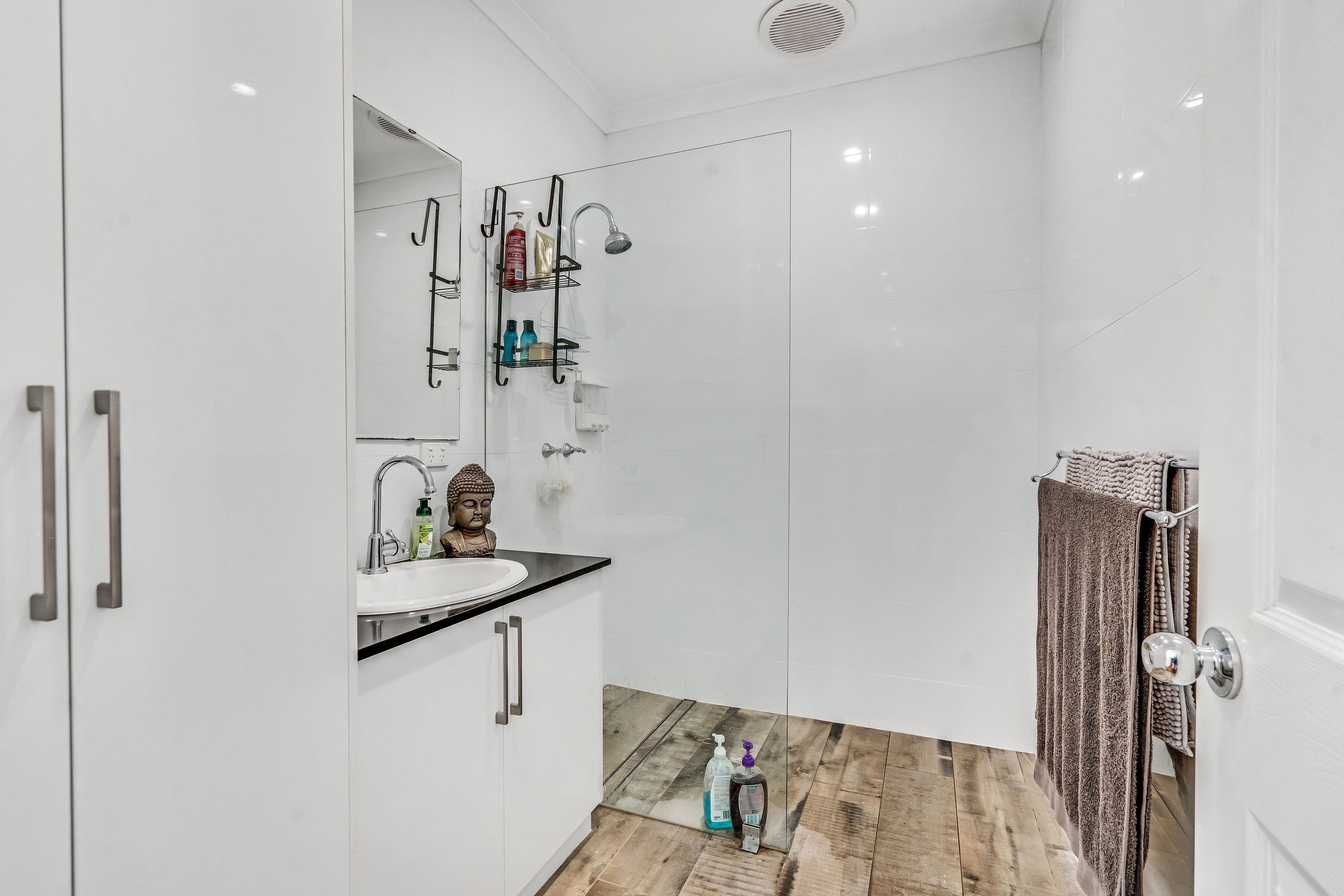 1 Hesse Street, Waroona WA 6215, Waroona - Thumbnail 7