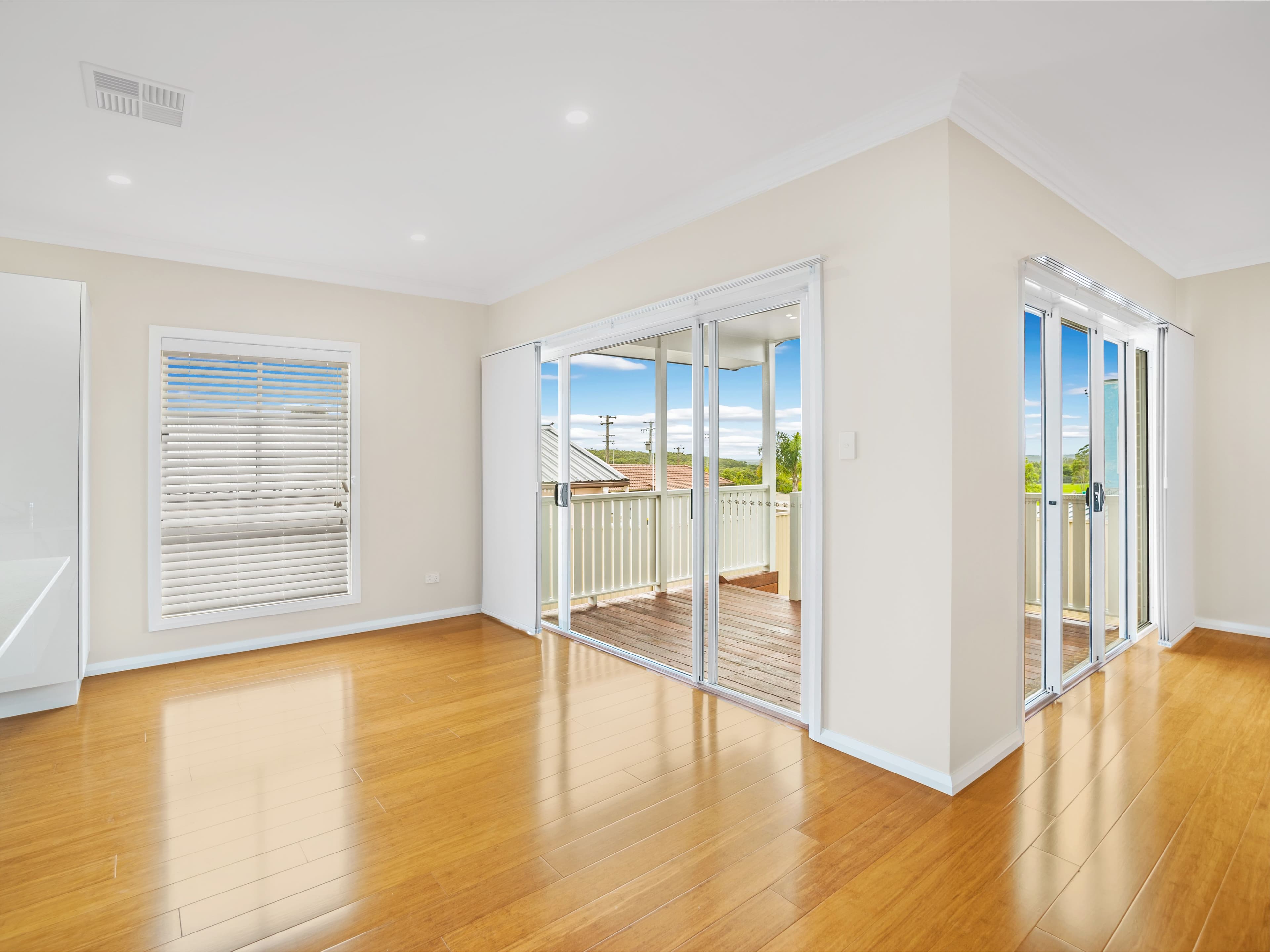 35 Laurina Avenue, Helensburgh - Thumbnail 4