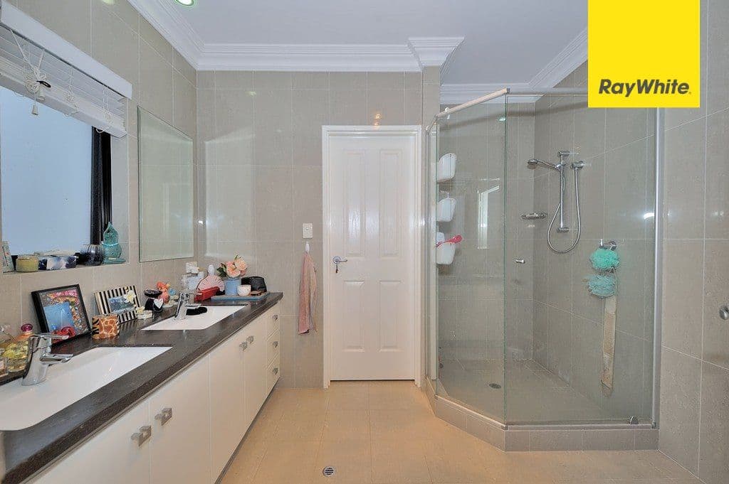98 Whitfield Street, Bassendean WA 6054, Bassendean - Thumbnail 4