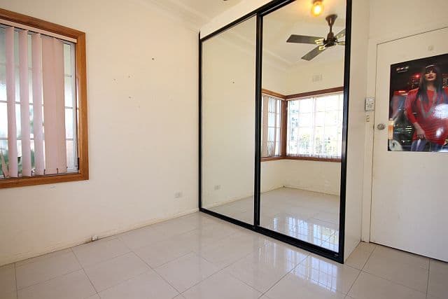 10 Trebartha Street, BASS HILL NSW 2197, Bass Hill - Thumbnail 6