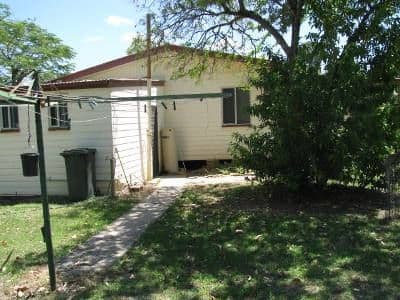 138 Thistle Street, BLACKALL QLD 4472, Blackall - Thumbnail 6