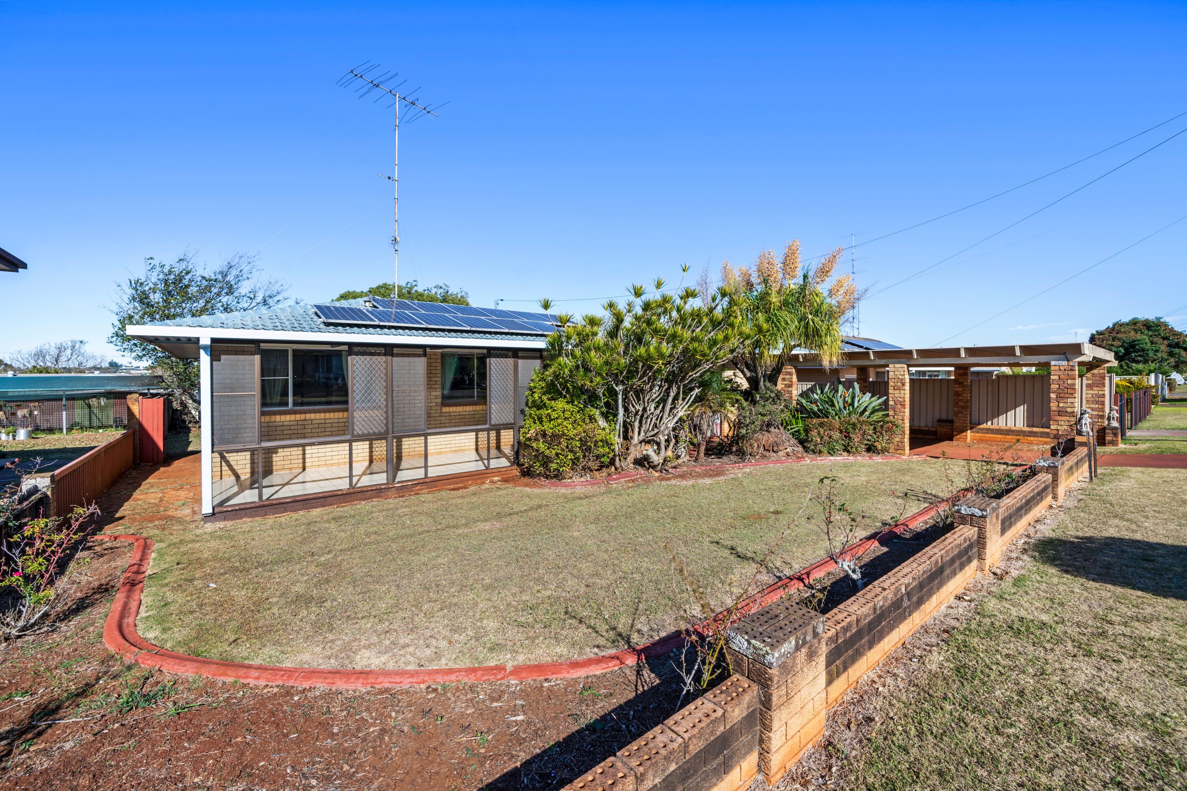 8 Rye Street, Wilsonton QLD 4350, Wilsonton - Image 1