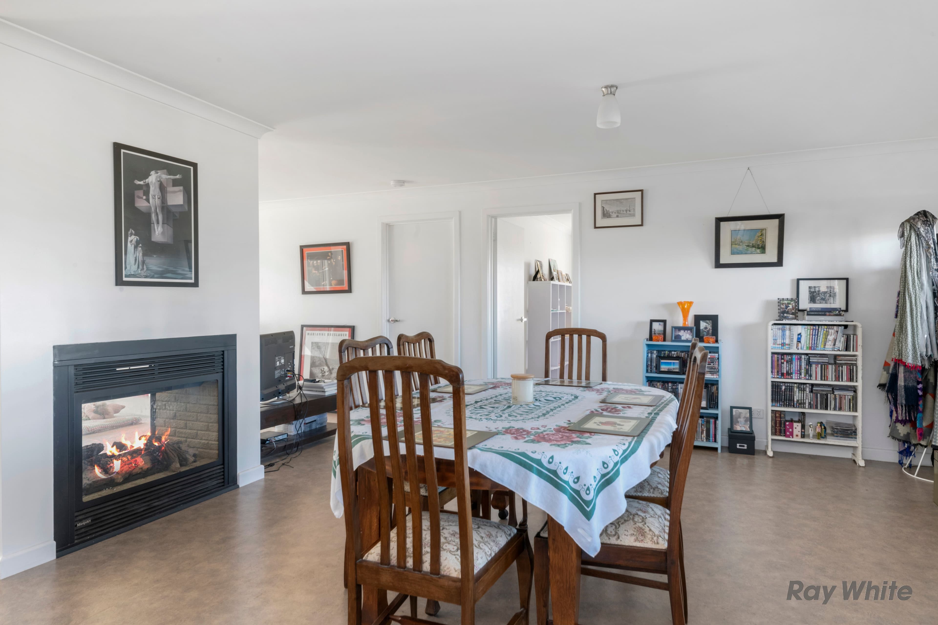 14 Amber Avenue, Benalla VIC 3672, Benalla - Thumbnail 4