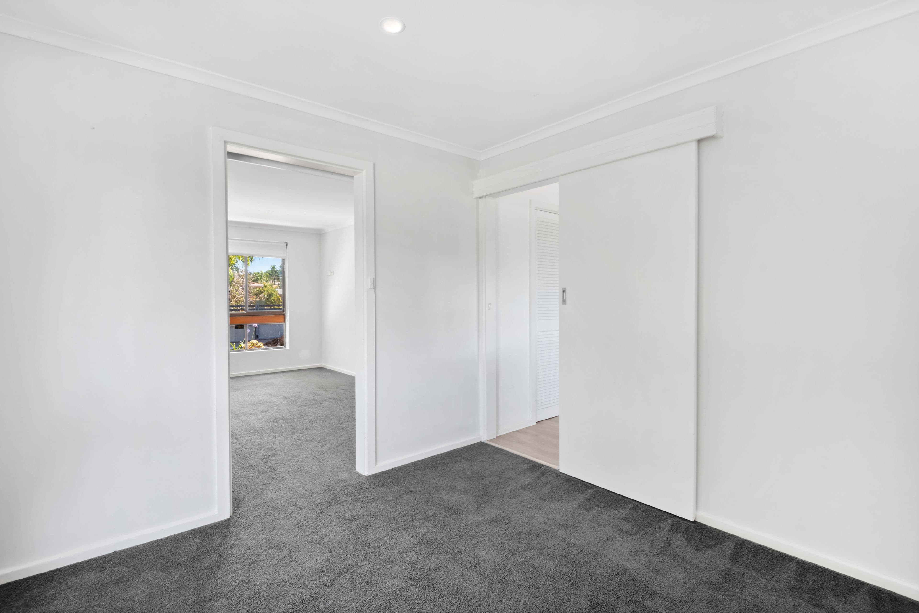 6 Raphael Crescent, Morphett Vale SA 5162, Morphett Vale - Thumbnail 4