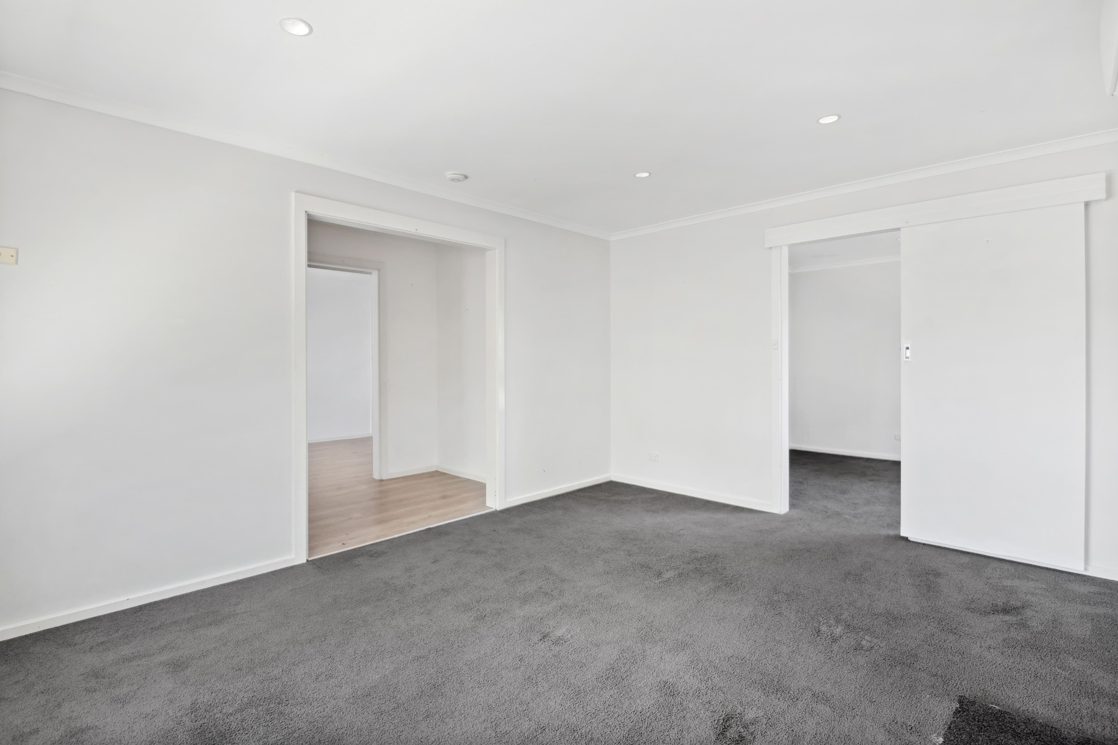 6 Raphael Crescent, Morphett Vale SA 5162, Morphett Vale - Thumbnail 5
