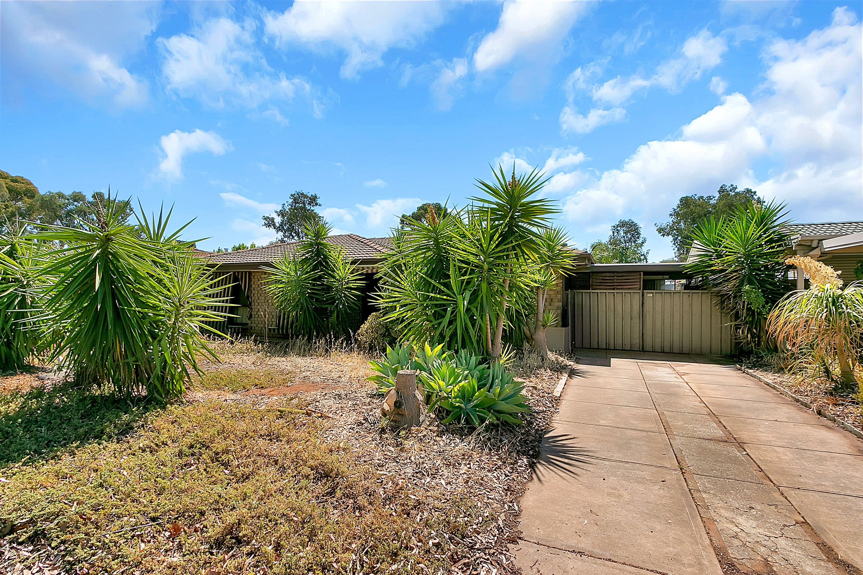 4 Mobbs Court, Salisbury North SA 5108, Salisbury North - Image 1