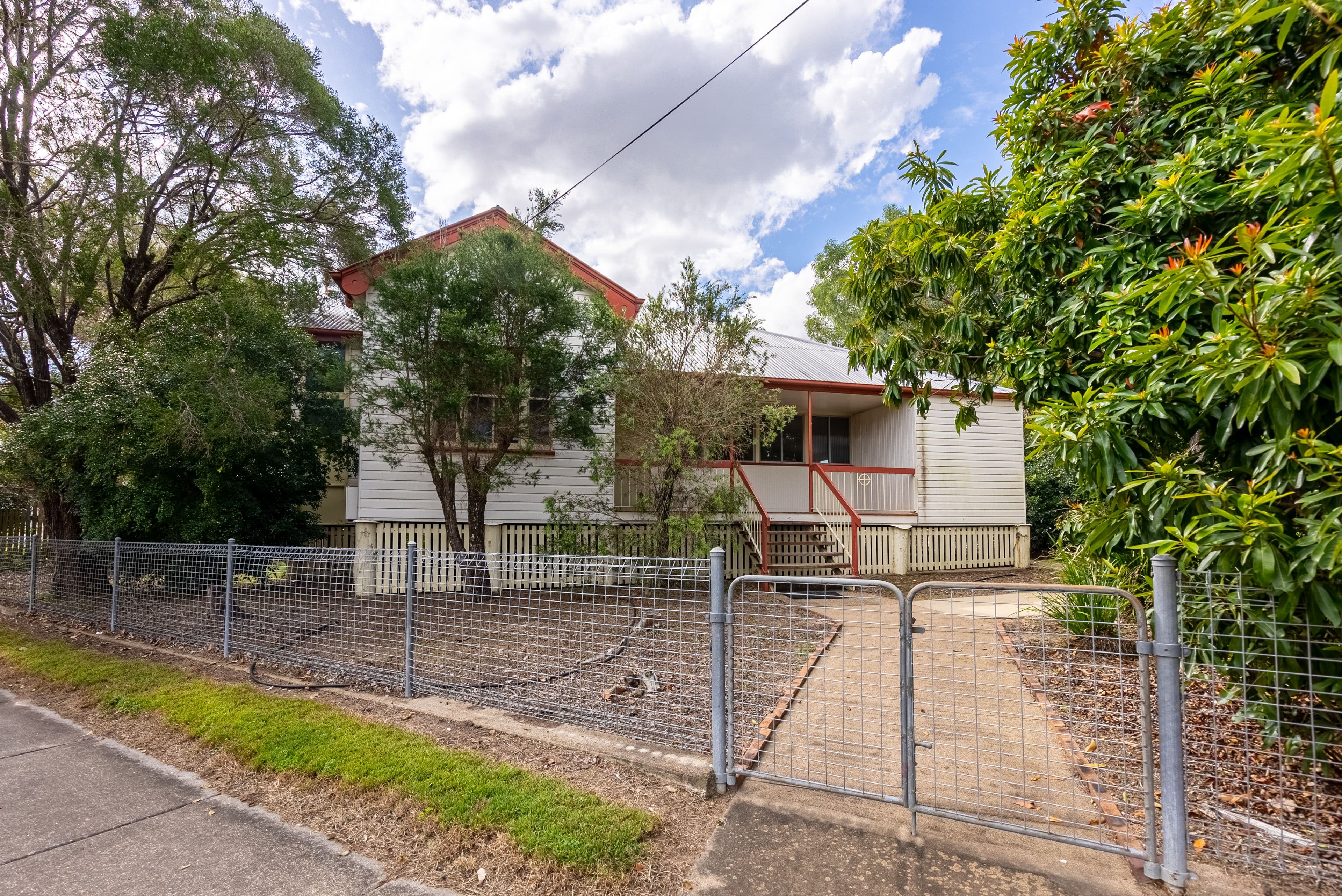 5 & 5B Ferrett Street, Sadliers Crossing QLD 4305, Sadliers Crossing - Thumbnail 3