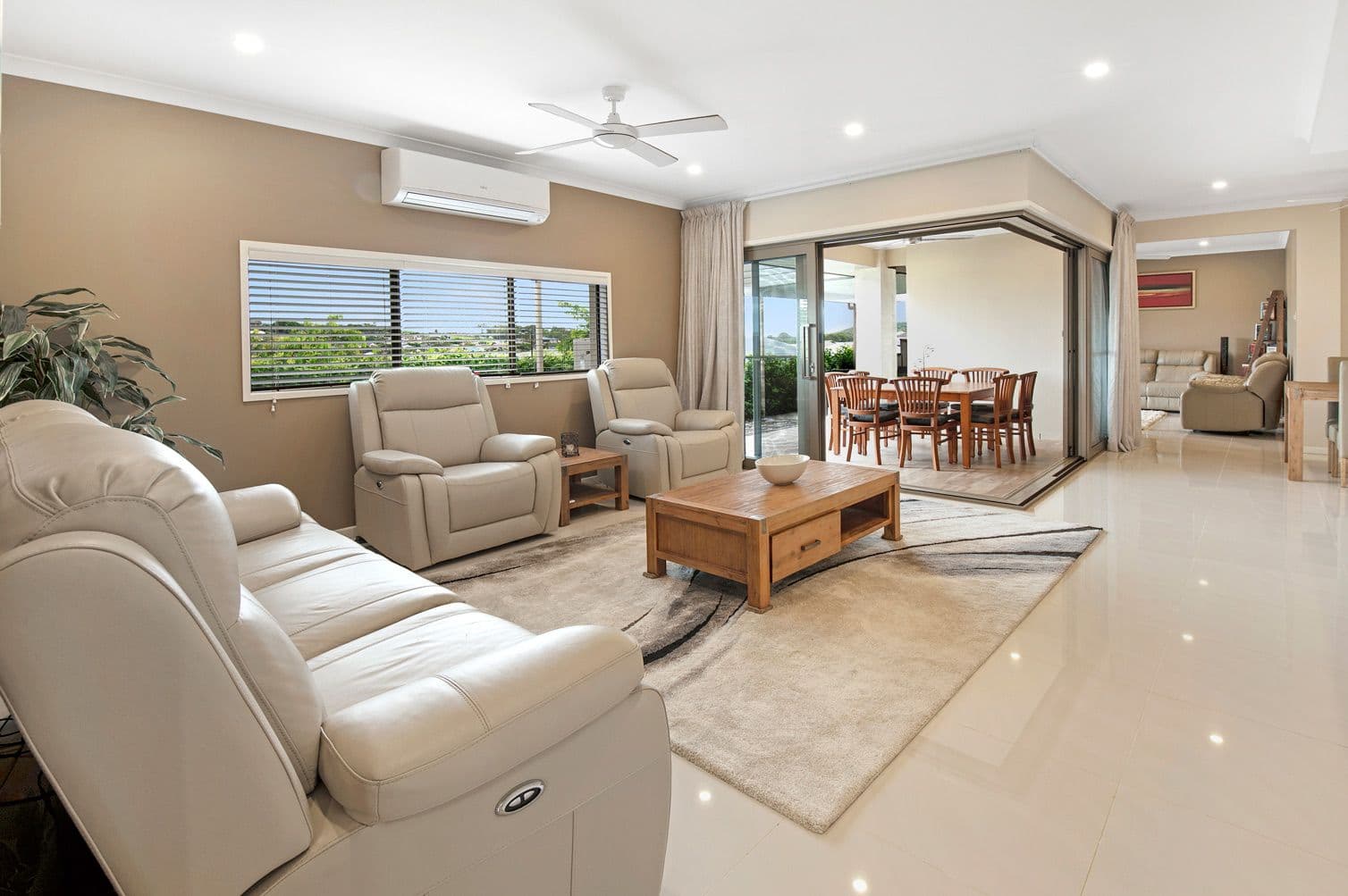 87 Arrowsmith Crescent, Ormeau Hills QLD 4208, Ormeau Hills - Thumbnail 4