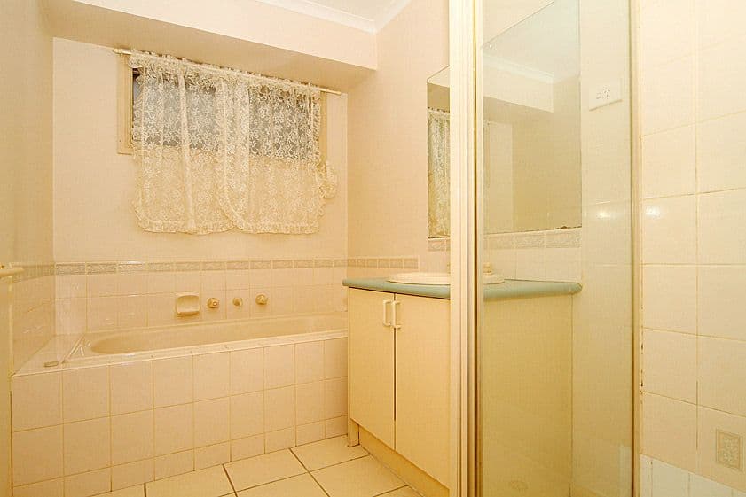 16 Ilani Street, EPPING VIC 3076, Epping - Thumbnail 7