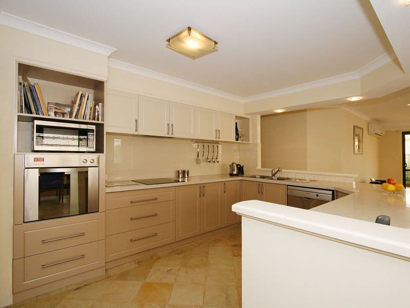 16 Gundaring Turn, CANNING VALE WA 6155, Canning Vale - Thumbnail 6
